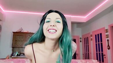 MissChillaBit - Your GF squirts for you, Big Tits, Hitachi, Nipple Clamps, Squirt, Squirting, ManyVids