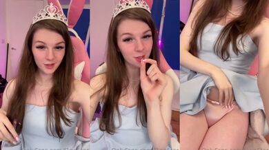 F1nn5ter -  Onlyfans Kinda struggling to fit all into underwear this small,  Solo, Small Tits