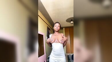Ms.juicy_p aka ms.juicy_p - 11-15-2024 OnlyFans Video - A juicy fruit