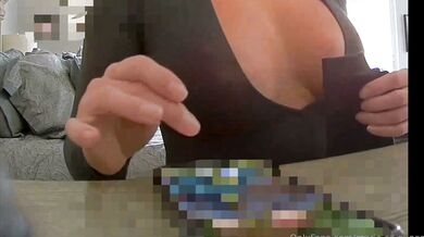 Marie-sz-queen aka marie-sz-queen - 02-28-2026 OnlyFans Video - Making sure the fit catches their bra and panty lessHow did I do