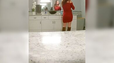 Marie-sz-queen aka marie-sz-queen - 12-02-2025 OnlyFans Video - What it looks like when you have one of your hubby's friends over during a house