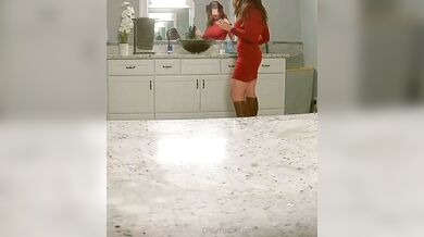 Marie-sz-queen aka marie-sz-queen - 12-02-2025 OnlyFans Video - What it looks like when you have one of your hubby's friends over during a house