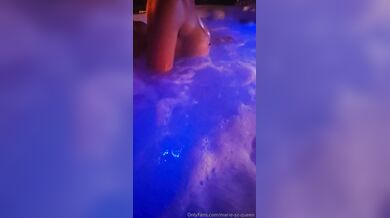 Marie-sz-queen aka marie-sz-queen - 09-10-2025 OnlyFans Video - Me enjoying myself on my bulls lap, feeling his big cock expand as it rubbed against