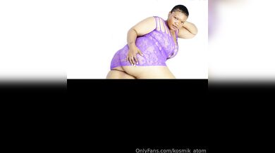 Kosmik Atom aka kosmik_atom - 07-17-2025 OnlyFans Video - Hows ur day going, babyIm ovulating, moist and horny for uuu
